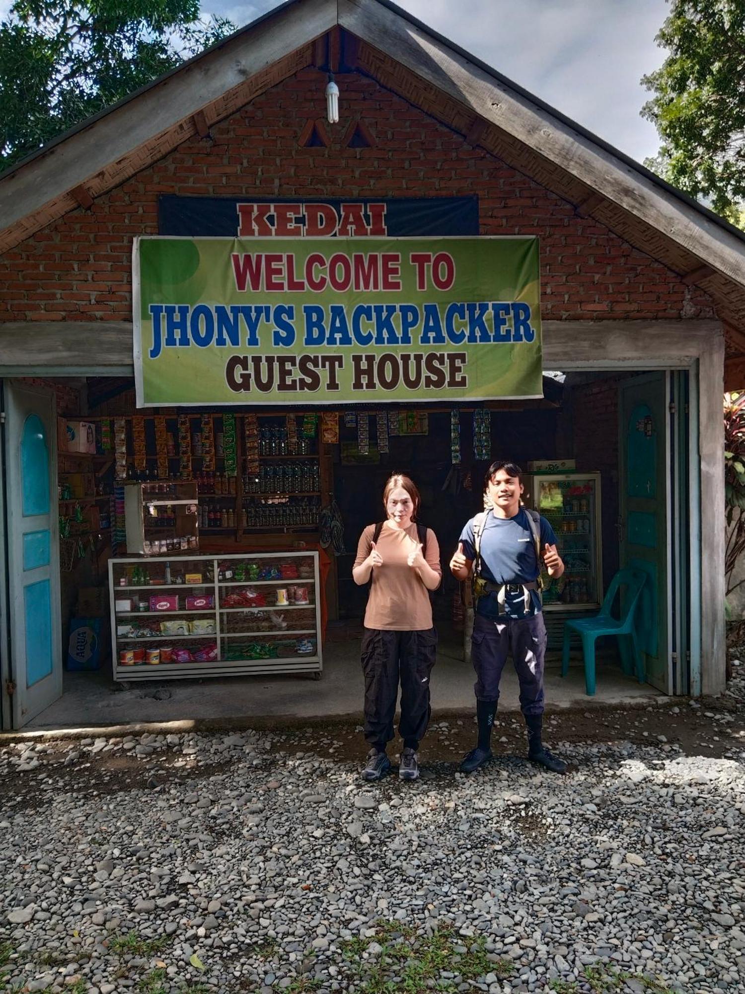Jhony'S Backpacker-Guest House Only Stay Here Book Treking With Us Букіт-Лаванґ Екстер'єр фото